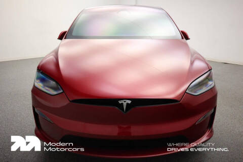 2023 Tesla Model X Standard Range