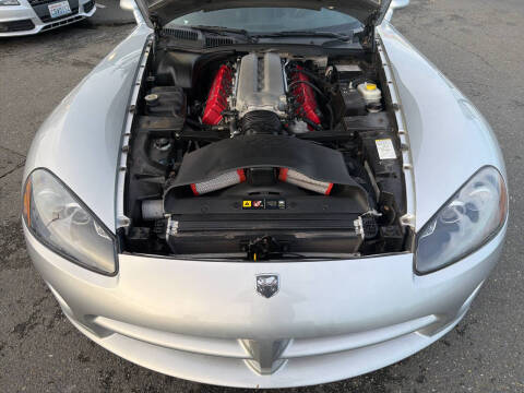 2004 Dodge Viper SRT-10