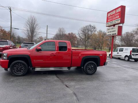 2013 Chevrolet Silverado 1500 for sale at Parkside Auto Sales & Service in Pekin IL