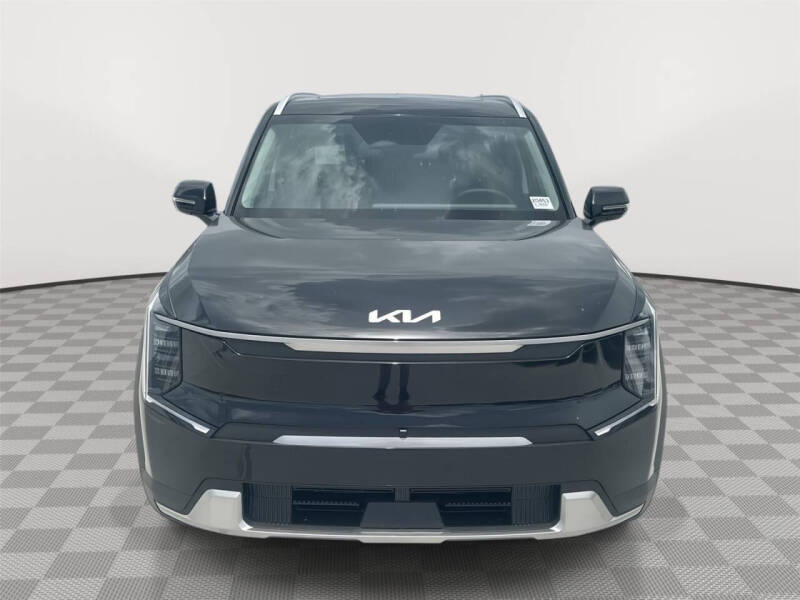 2026 Kia EV9 Wind