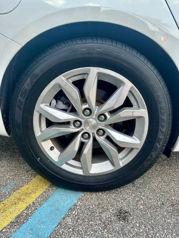 2017 Chevrolet Impala LT