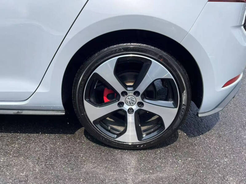 2018 Volkswagen Golf GTI