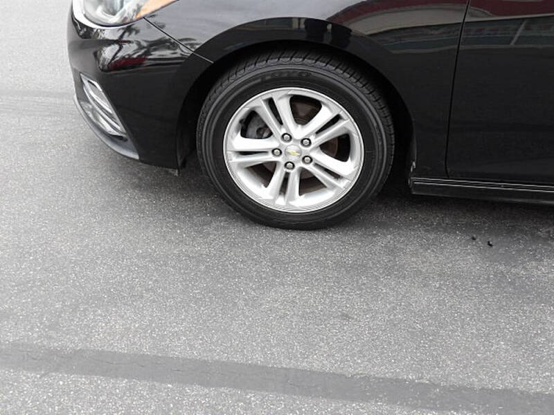 2016 Chevrolet Cruze LT Auto