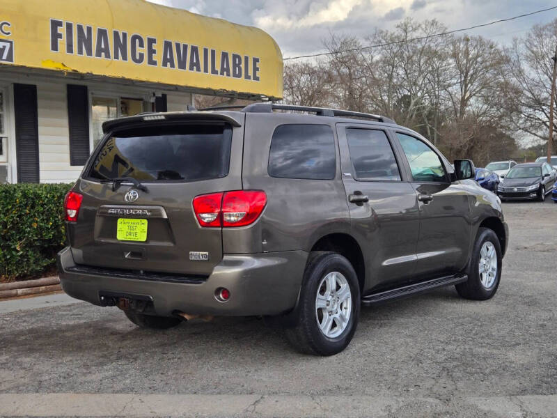 2013 Toyota Sequoia SR5