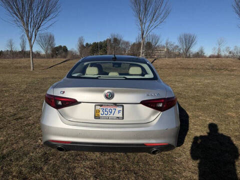 2017 Alfa Romeo Giulia Ti