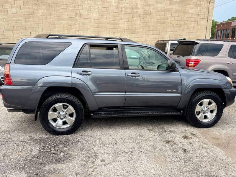 2004 Toyota 4Runner SR5