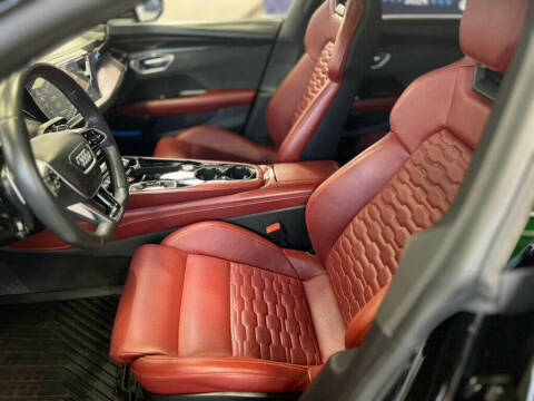 2022 Audi e-tron GT quattro Prestige