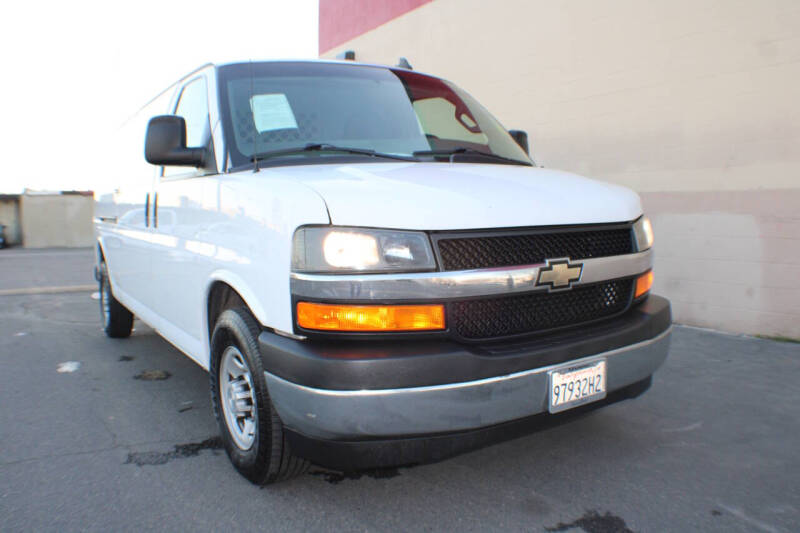 2017 Chevrolet Express 3500