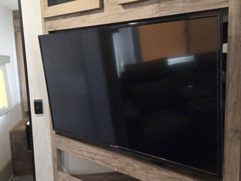 2022 Palomino 294DBHS