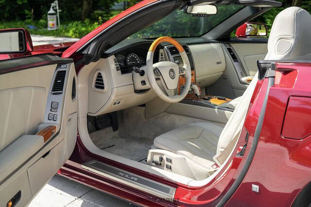 2006 Cadillac XLR