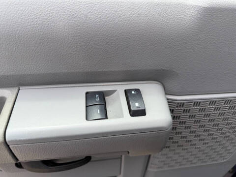 2014 Ford E-Series E-250