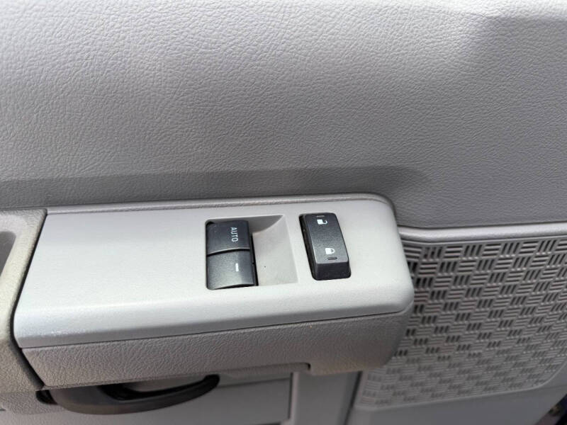 2014 Ford E-Series E-250