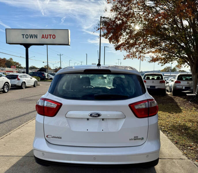 2013 Ford C-MAX Hybrid SE