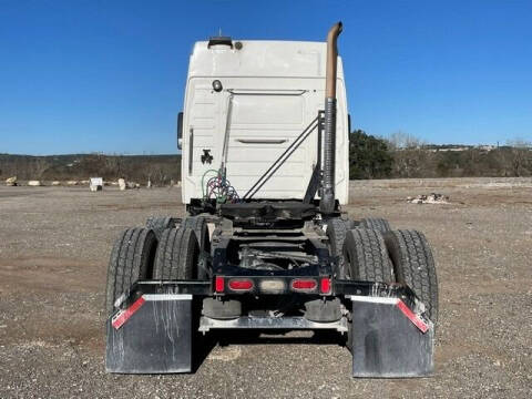 2012 Volvo VNL64T630