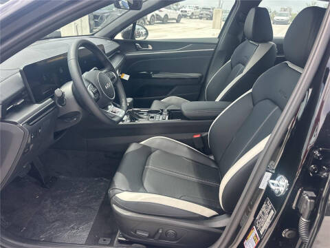 2026 Kia K5