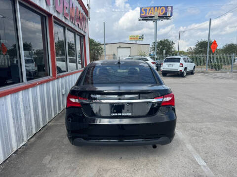2013 Chrysler 200 Touring
