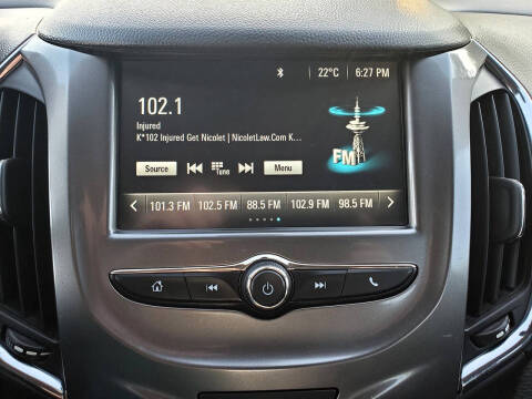 2017 Chevrolet Cruze LT Auto