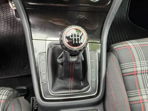 2015 Volkswagen Golf GTI Autobahn