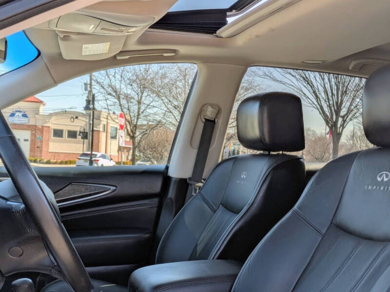 2013 Infiniti JX35