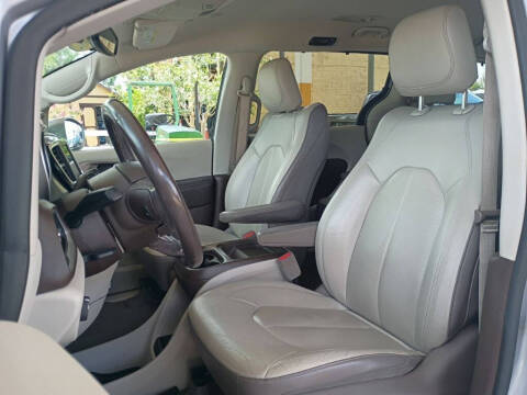 2018 Chrysler Pacifica Touring L