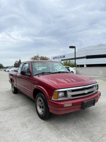1996 Chevrolet S-10 LS