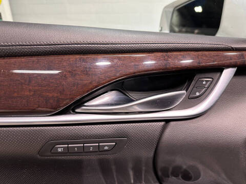 2017 Cadillac XTS Premium Luxury