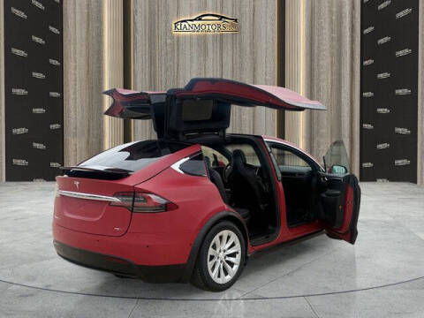 2017 Tesla Model X 75D
