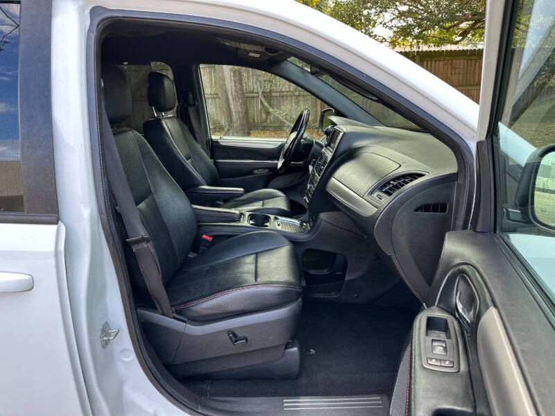 2019 Dodge Grand Caravan GT