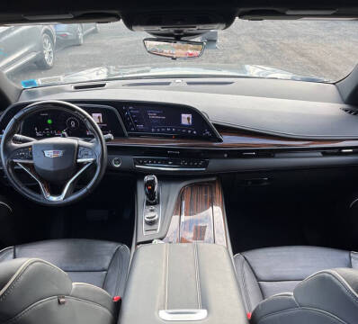 2023 Cadillac Escalade ESV Premium Luxury