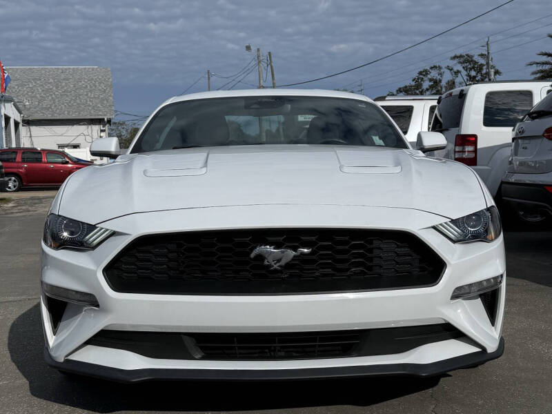 2021 Ford Mustang EcoBoost