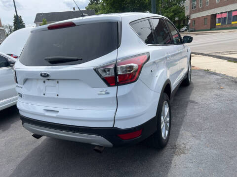 2017 Ford Escape SE