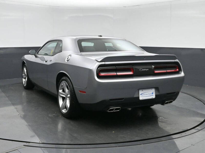 2018 Dodge Challenger SXT