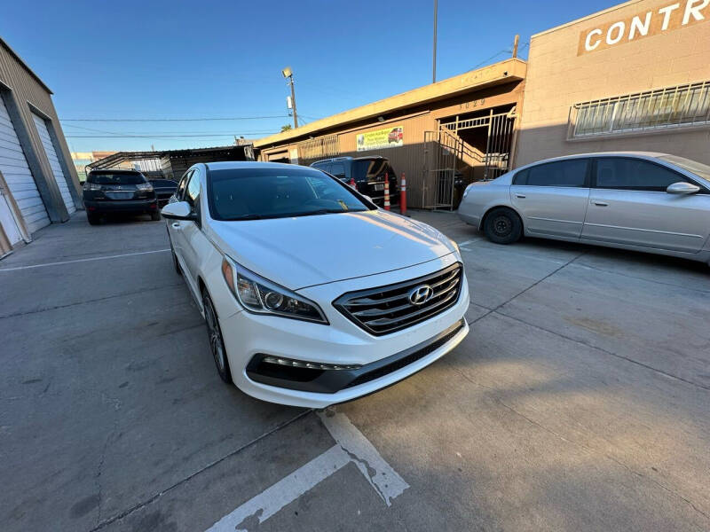 2017 Hyundai Sonata for sale at CONTRACT AUTOMOTIVE in Las Vegas NV