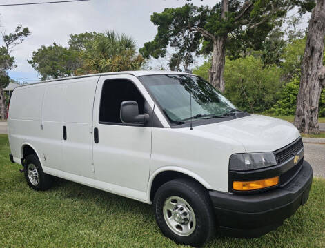2021 Chevrolet Express 2500