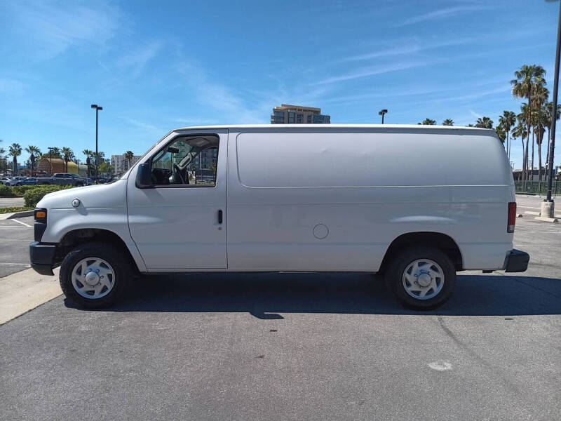 2013 Ford E-Series E-150