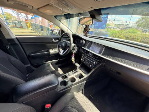 2020 Kia Optima Special Edition