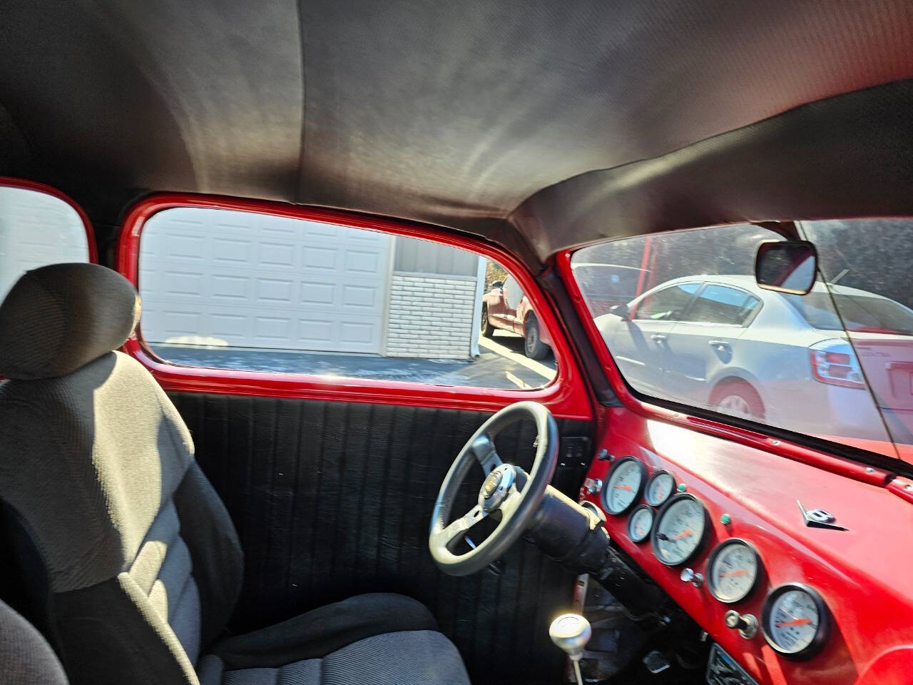 1946 Ford Deluxe Street Rod 129