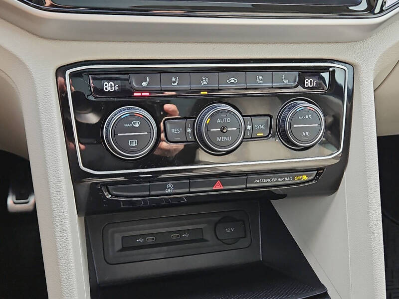 2023 Volkswagen Atlas V6 SEL Premium R-Line 4Motion