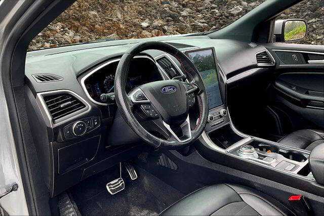 2021 Ford Edge ST-Line