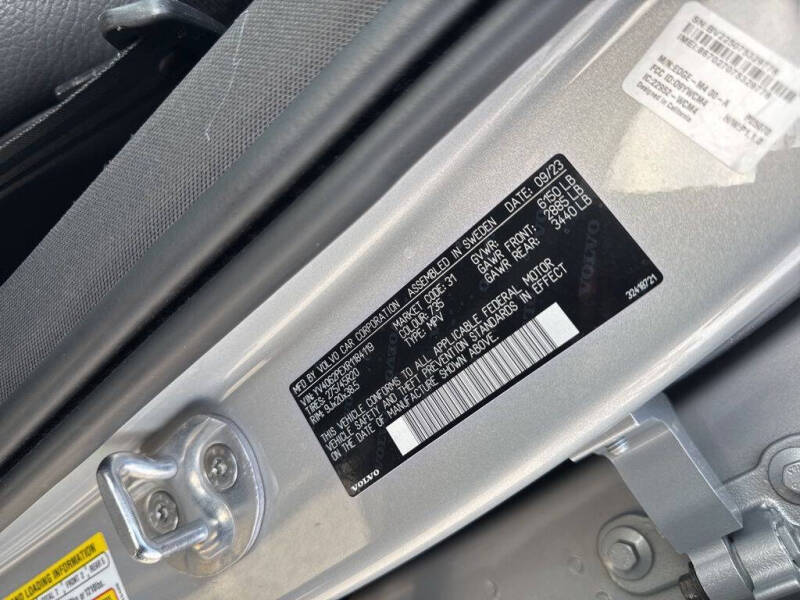 2024 Volvo XC90 B6 Plus Bright Theme 7P