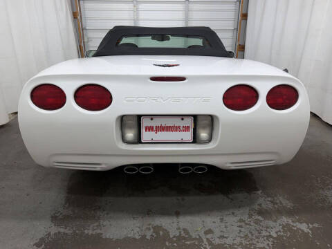 2004 Chevrolet Corvette