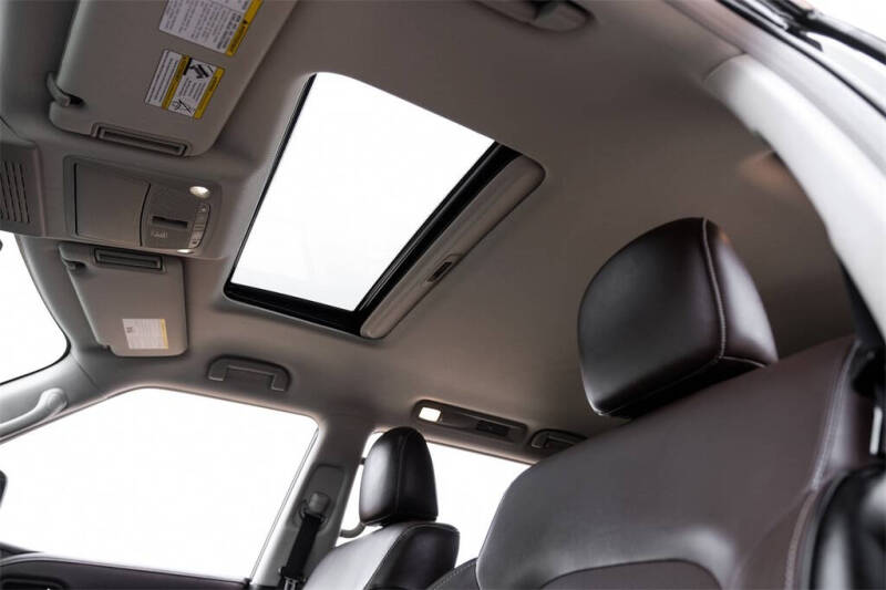 2022 Infiniti QX80 Premium Select