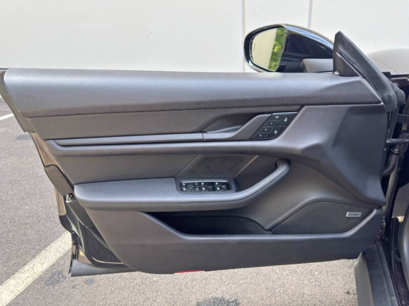 2022 Porsche Taycan