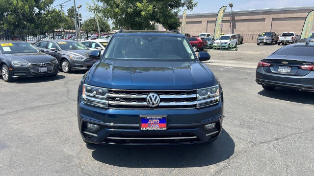 2020 Volkswagen Atlas for sale at Auto Plaza in Fresno, CA