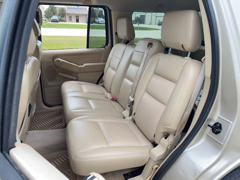 2006 Ford Explorer XLS