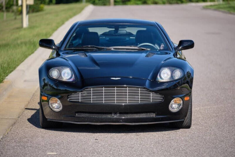 2003 Aston Martin Vanquish
