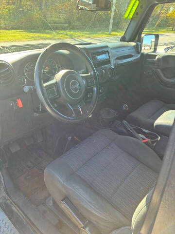 2011 Jeep Wrangler Sahara