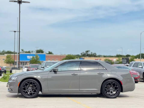 2019 Chrysler 300 S