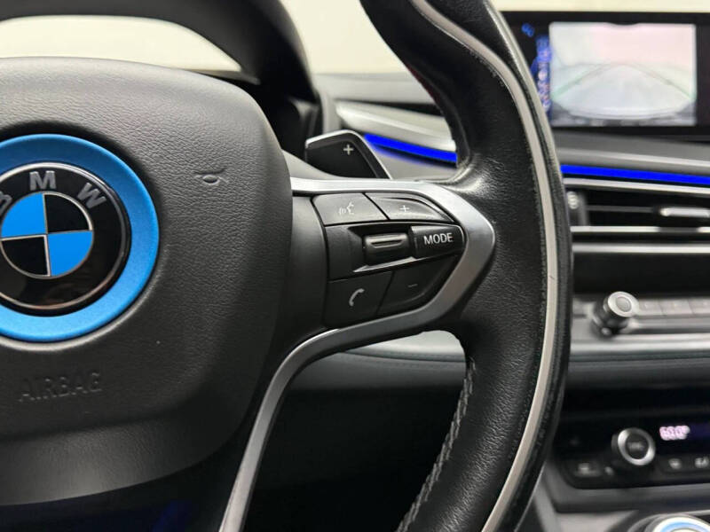 2016 BMW i8