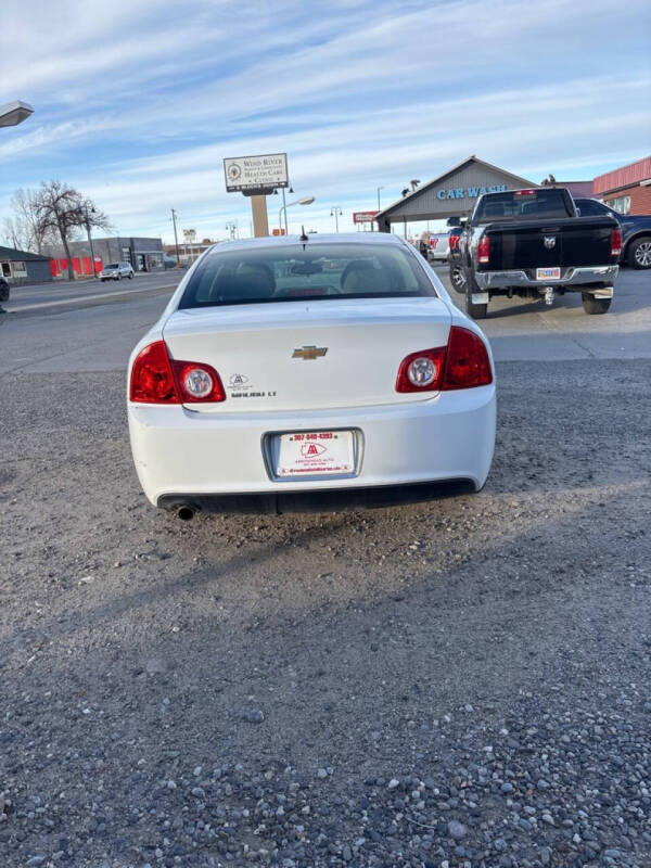 2010 Chevrolet Malibu 1LT photo 5